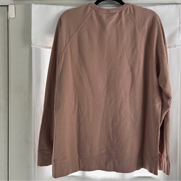 Vince Sweatshirt Mens XL Salmon Crew Neck Long Sleeves Pullover Lightly Used - Picture 4 of 8